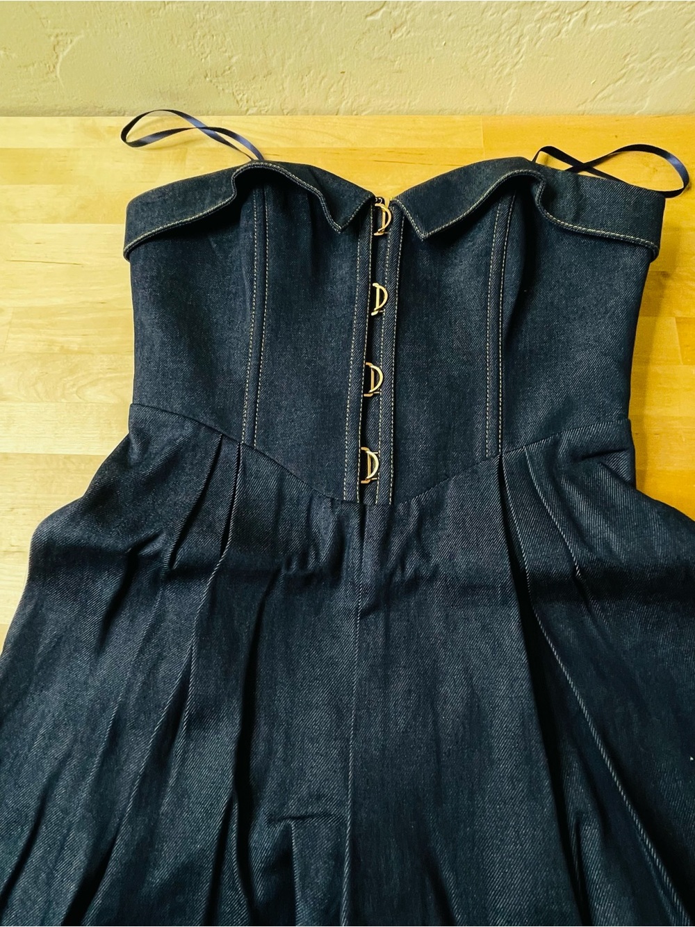 BCBGMAXAZRIA Savannah Jumpsuit Raw Denim Size 4 - Picture 11 of 16